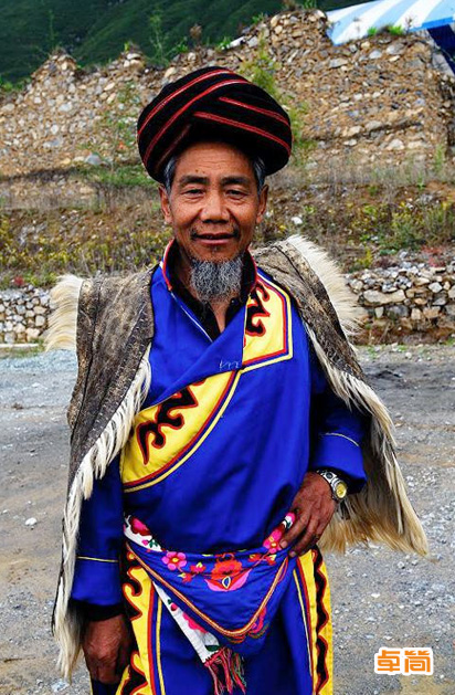 羌族服飾定制