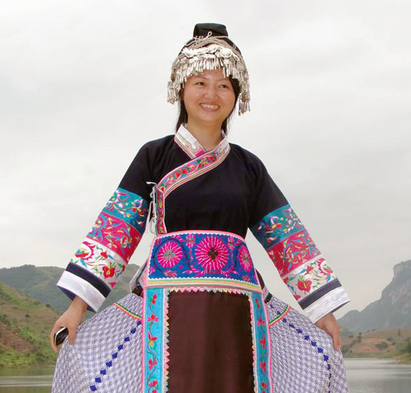 布依族服飾