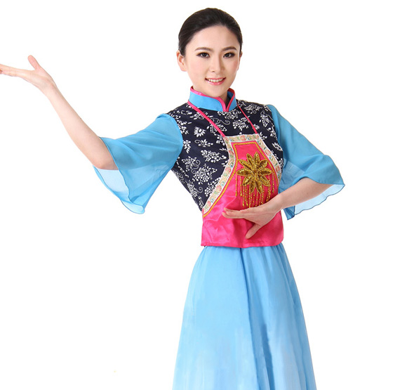 布依族服飾