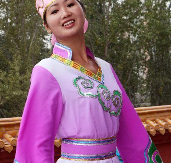 鄂倫春族服飾
