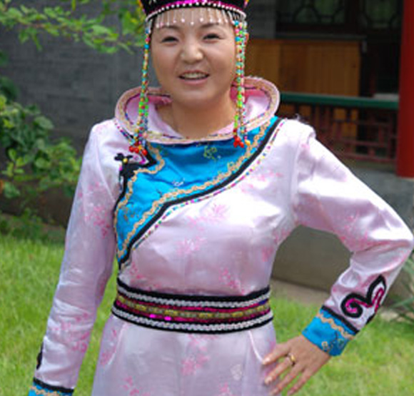 鄂倫春族服飾