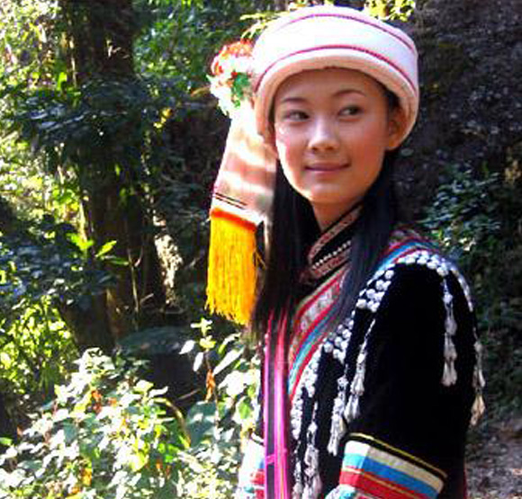 拉祜族服飾