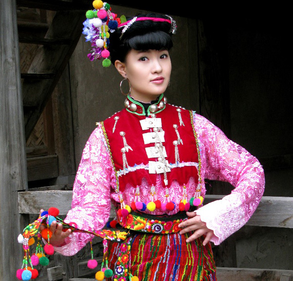 阿昌族服飾