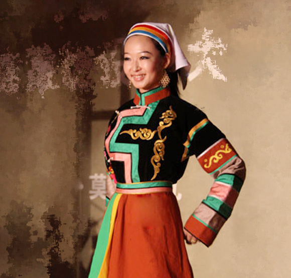 達(dá)斡爾族服飾