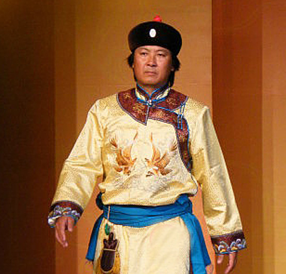 達(dá)斡爾族服飾