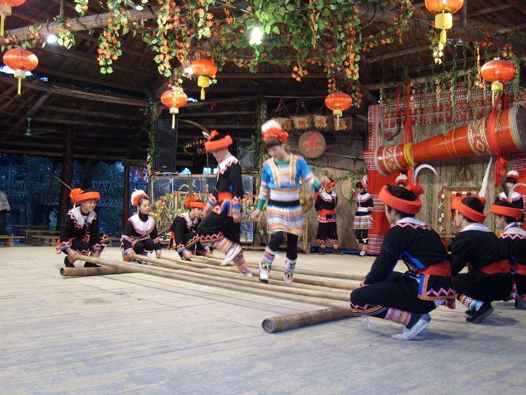 連南排瑤“玩坡節(jié)”