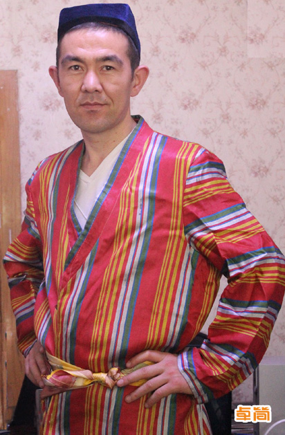 烏孜別克族服飾定制
