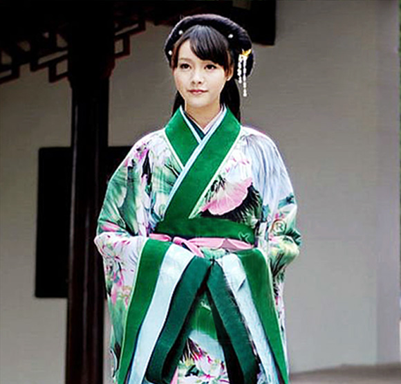 女式短曲裾漢服