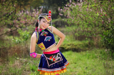 畬族服飾圖案.jpg